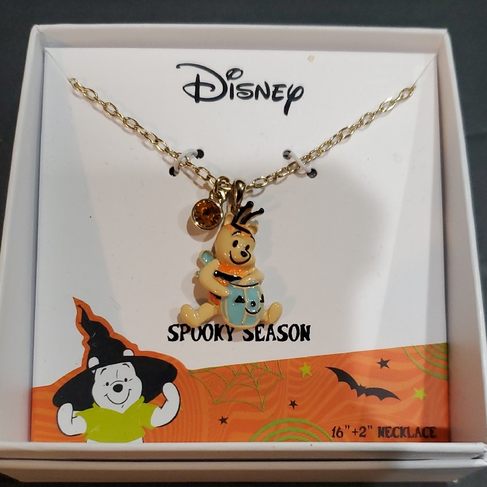 Disney’s Winnie the pooh spooky‎ season 16" necklace with amber stone brand new